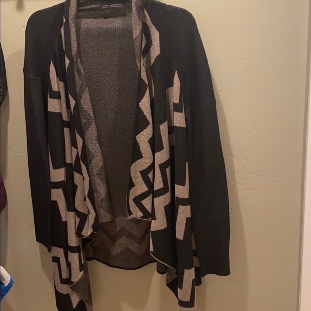 Zigzag Patterned Sweater